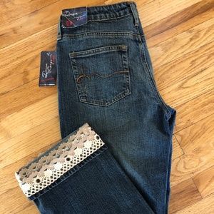 Donna Longo Capris with Lace Cuff - New with tags